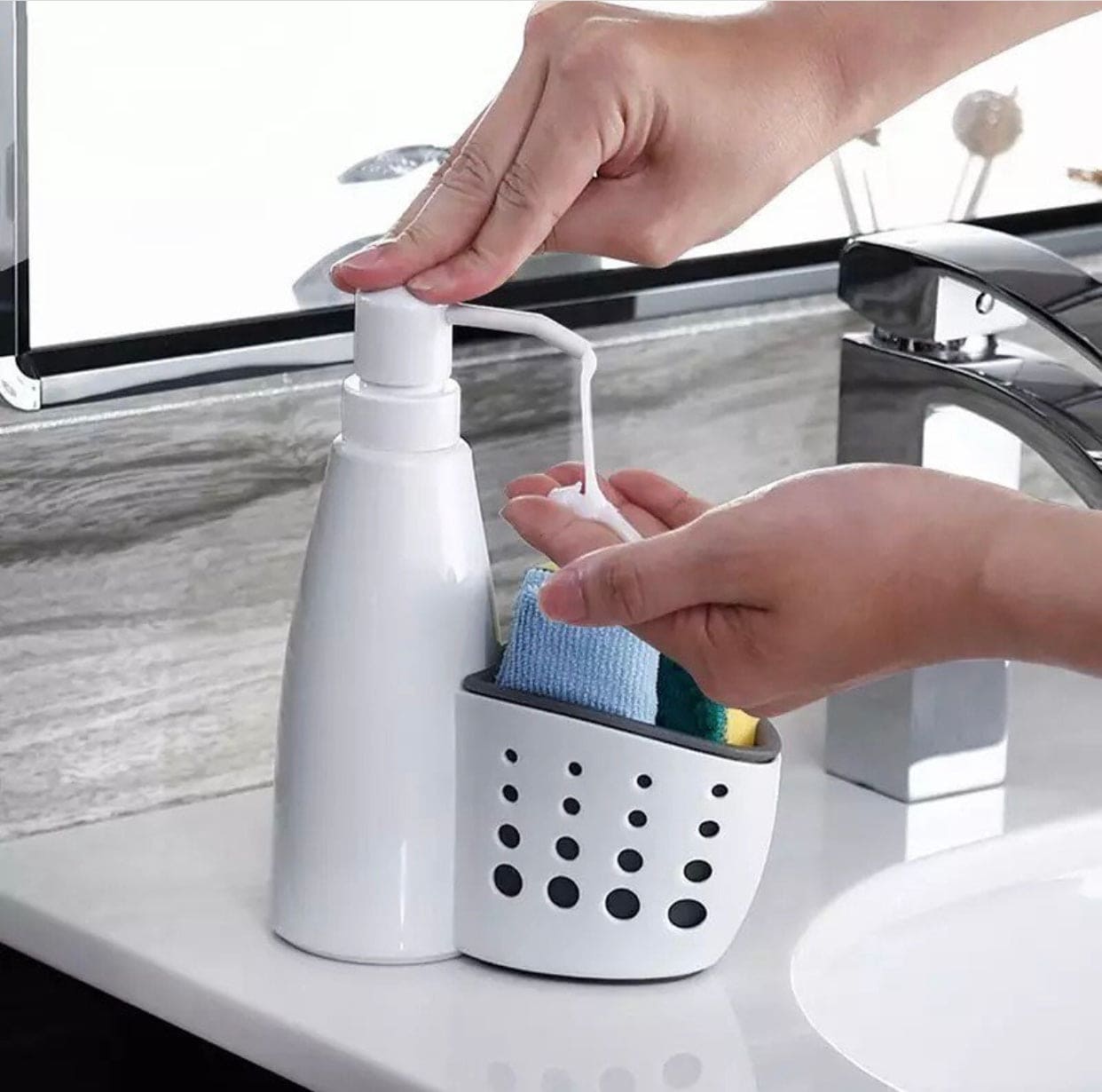 2 in 1 Refillable Liquid Detergent Bottle And Sponge Holder, Liquid Detergent Bottle Dispenser Storage Box 2 in 1 Refillable Liquid Detergent Bottle And Sponge Holder, Liquid Detergent Bottle Dispenser Storage Box
